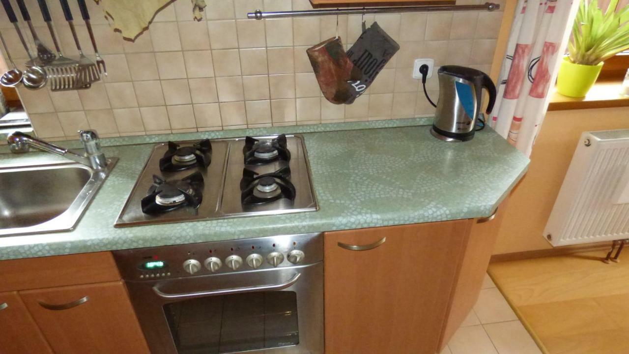 Dum V Mnichove Hradisti Se Zahradou Apartment Mnichovo Hradiště Екстериор снимка